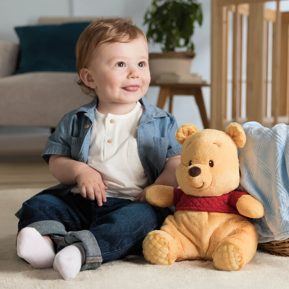 Disney x GUND - Winnie the Pooh Plush | Oh So Snuggly | Soft Toy | Kawaii